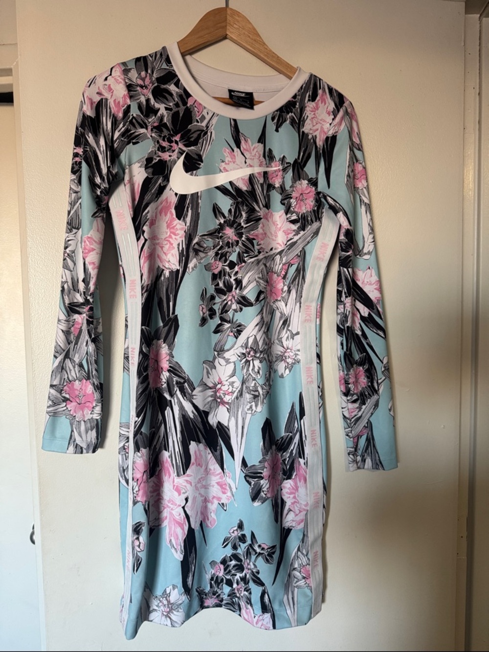 Nike Women's Floral Long Sleeve Crewneck Dress in Light Blue, Pink and Black